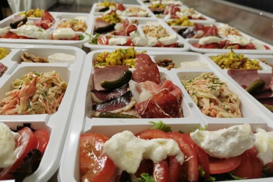 Plateaux repas Plateaux repas